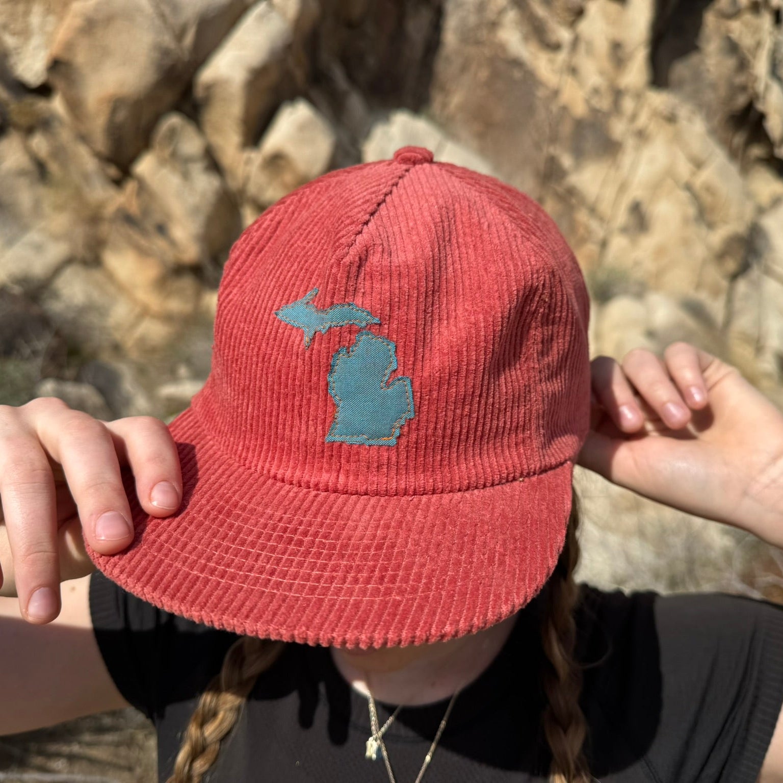 custom geo field hat / rust