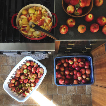 preserving apples