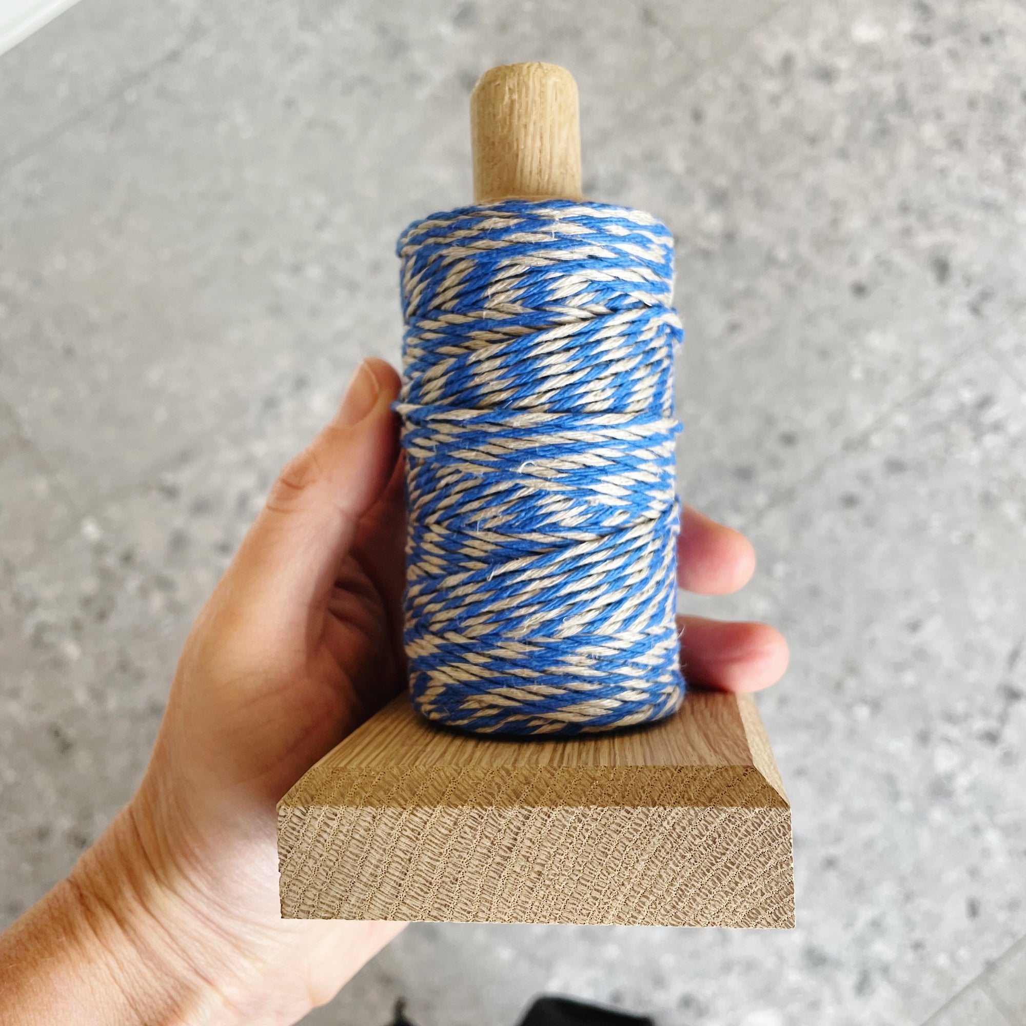 oak twine holder