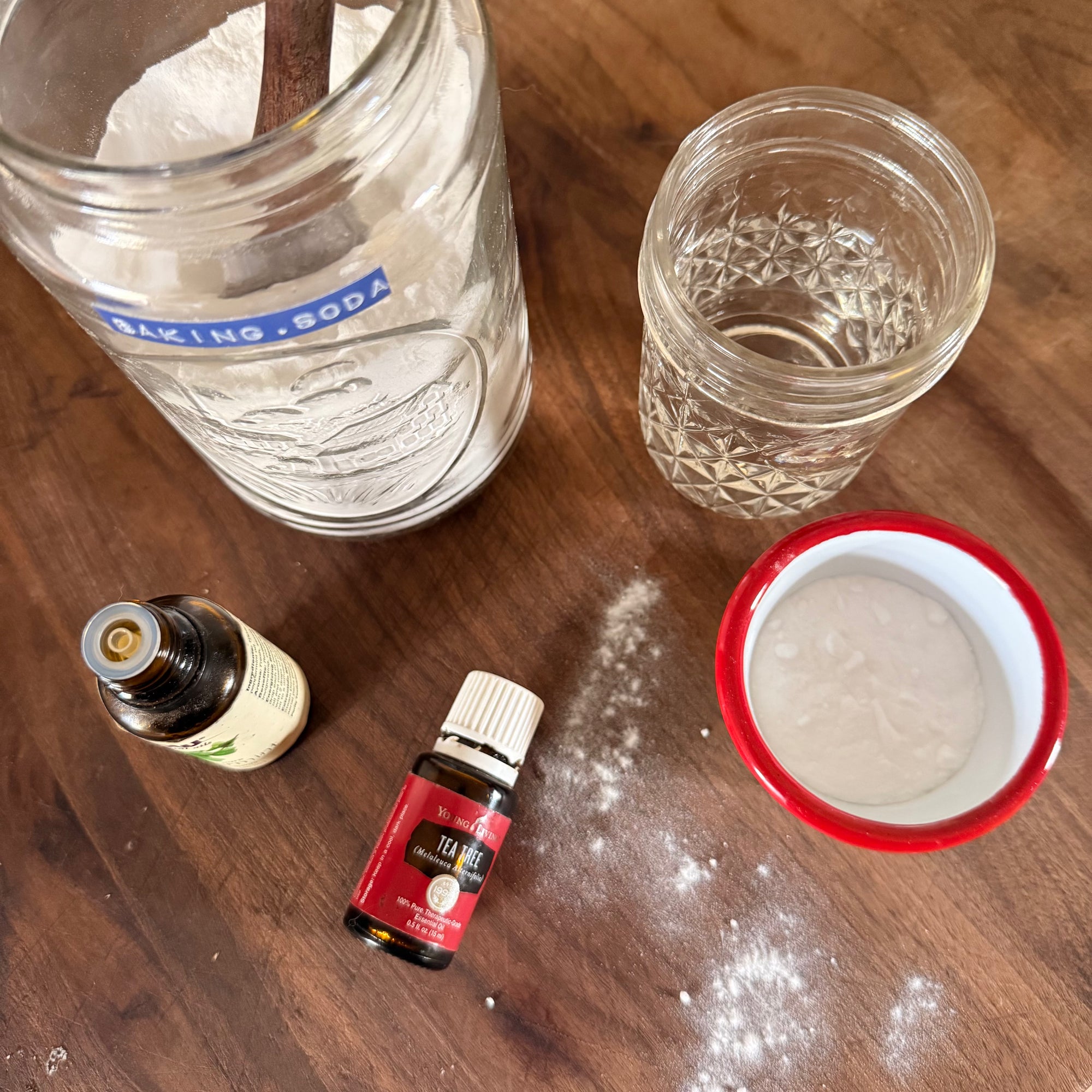 DIY Green Cleaning Supplies / Apr 23, 2026