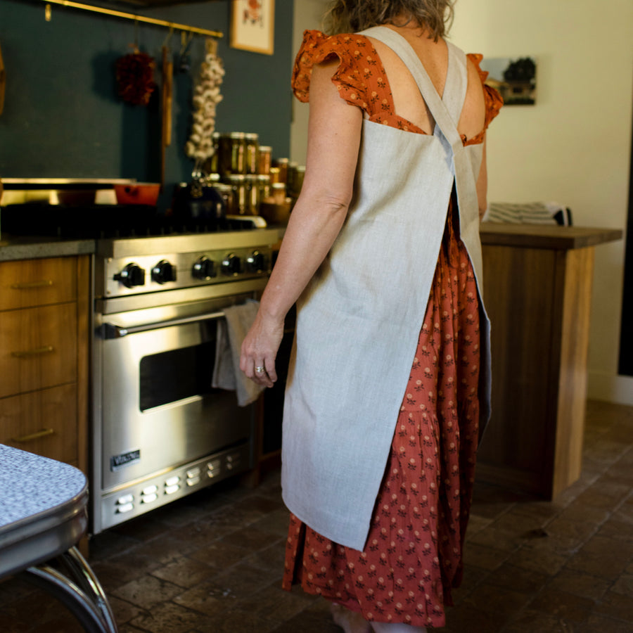 Linen Cross Back Apron