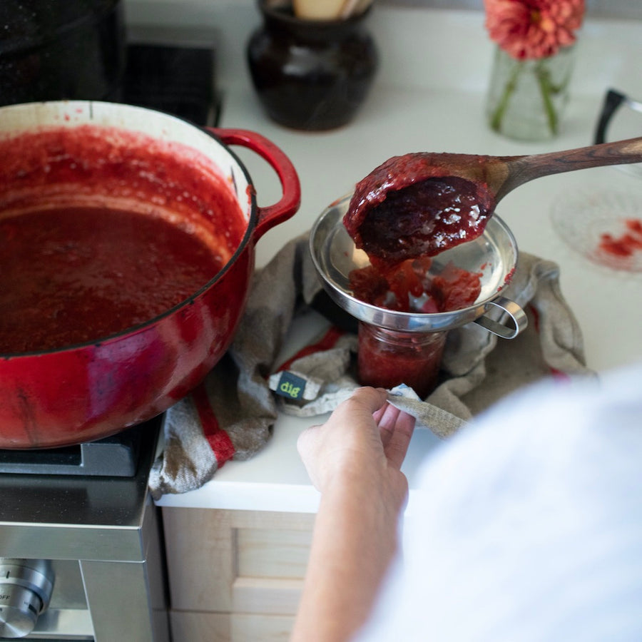 Tomatoes: Digital LIVE Canning Workshop / September 12, 2021