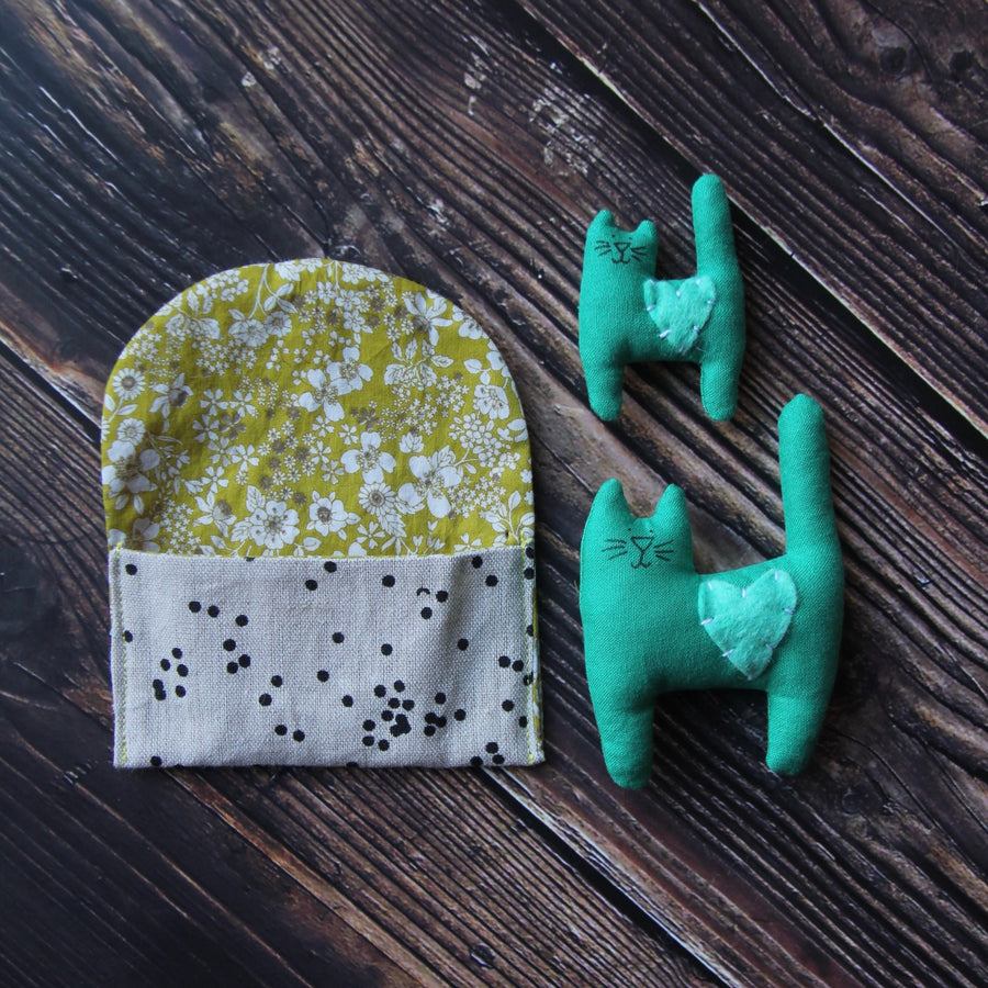mama + babe cats in an envelope
