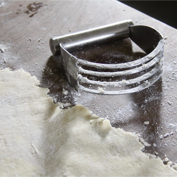 pastry cutter