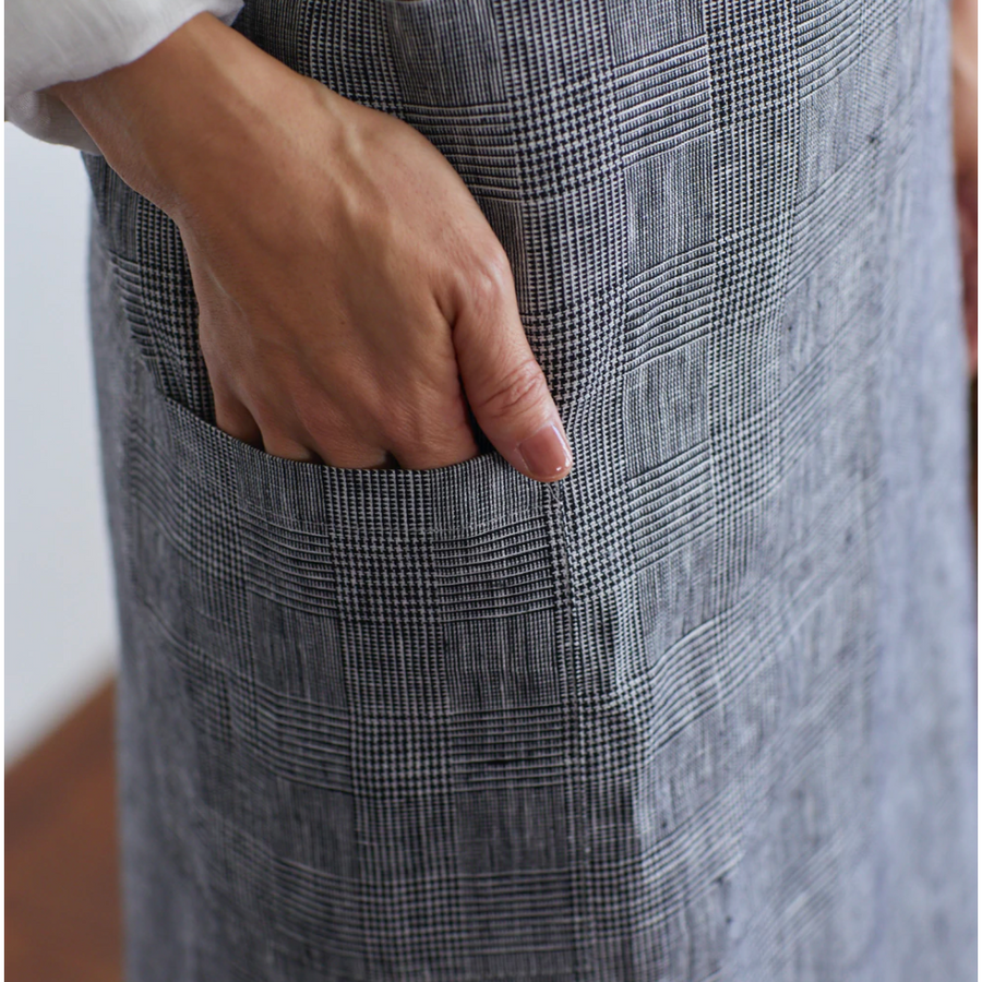 Linen Cross Back Apron