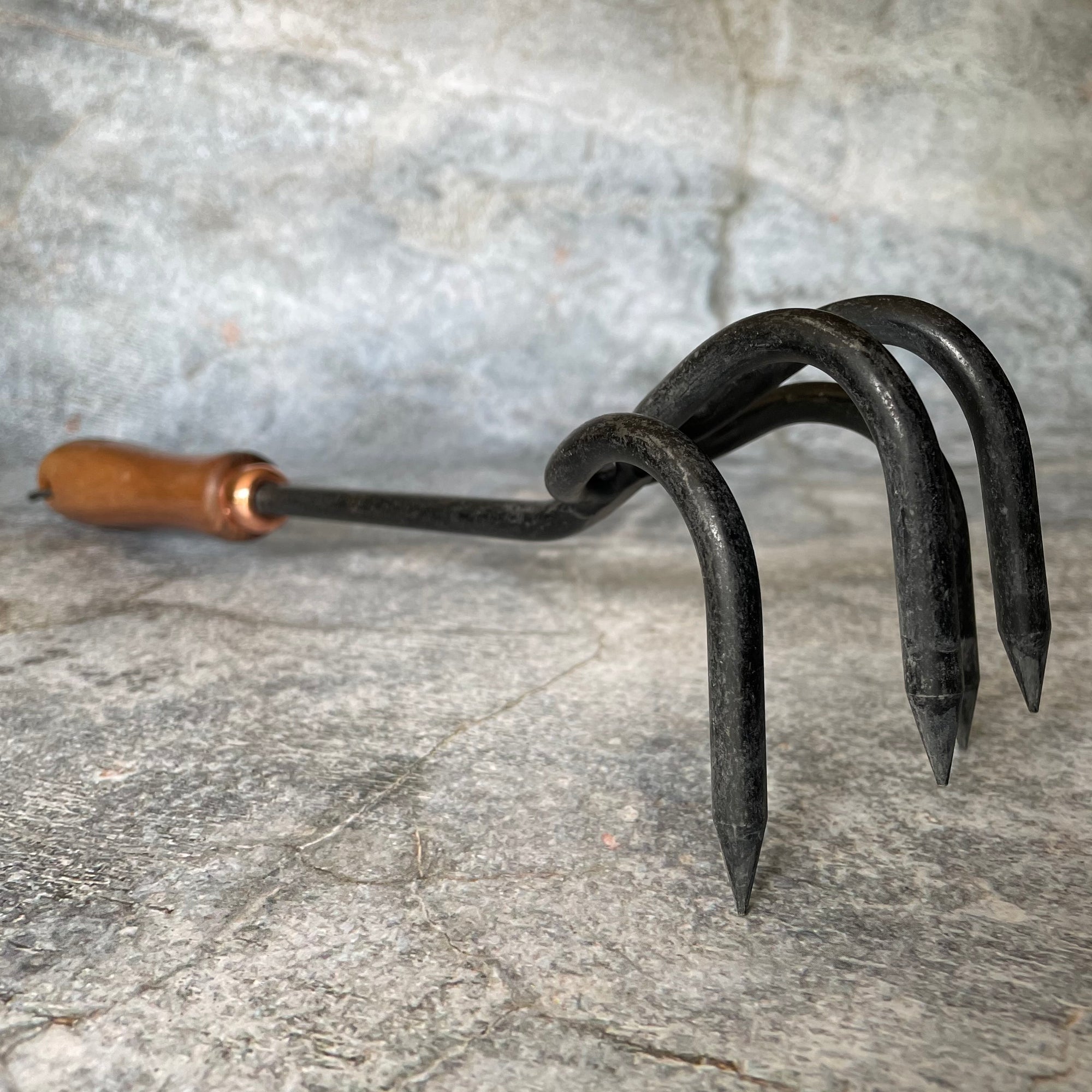 Hand Cultivator